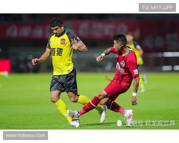 武汉羽毛球队在城市联赛中以97分稳居积分榜首位展现强劲实力